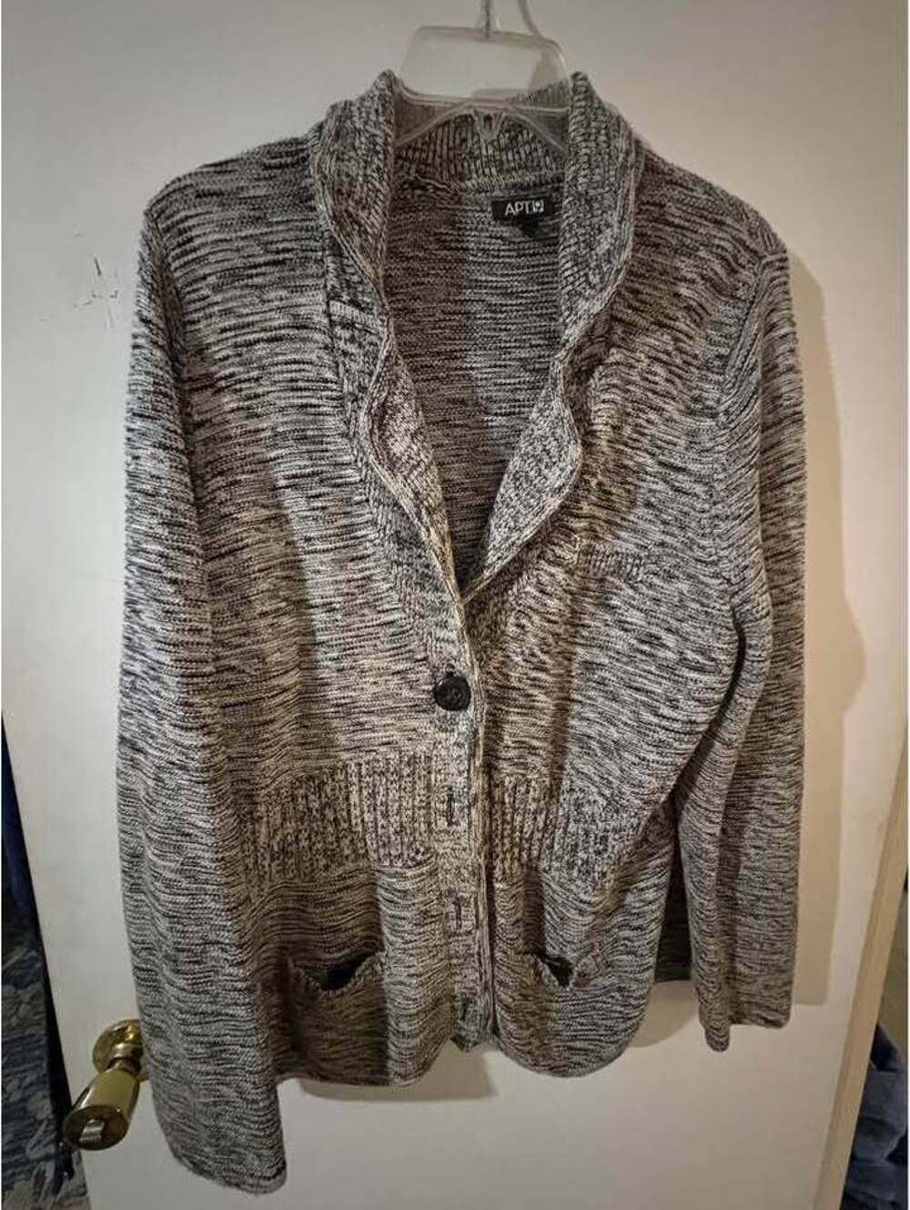 Apt. 9 button-front collared sweater, blazer, gray marled color. 1X Plus size